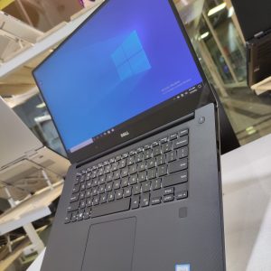 DELL Precision 5520