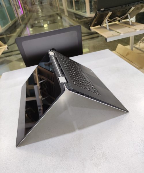 DELL XPS 9575