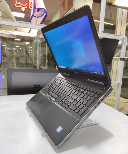 DELL Precision 7520
