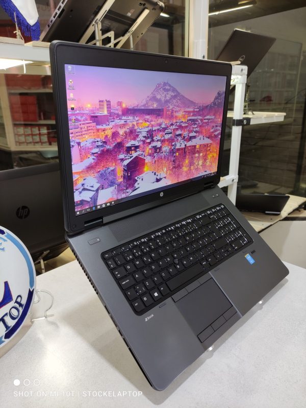 HP ZBook G2 17W