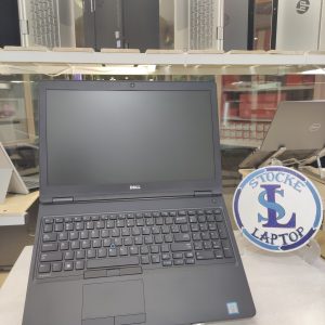 DELL Latitude 5300